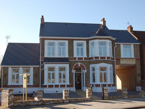 Devonshire Hotel Hornchurch Εξωτερικό φωτογραφία